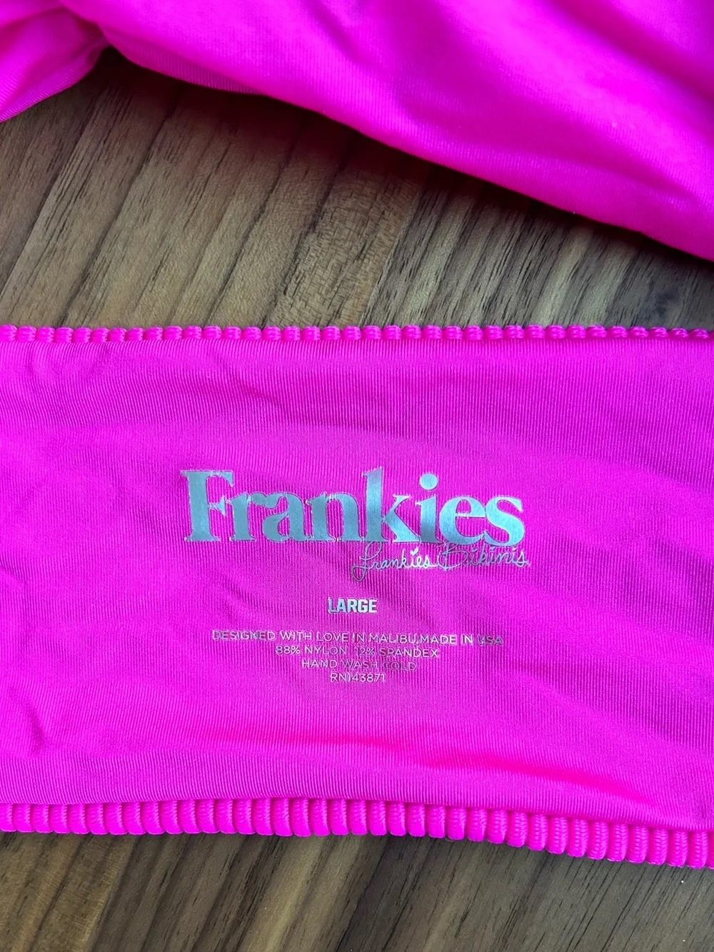 FRANKIES BIKINI Hot Pink Ribbed Bandeau Top with Front Tie Size L